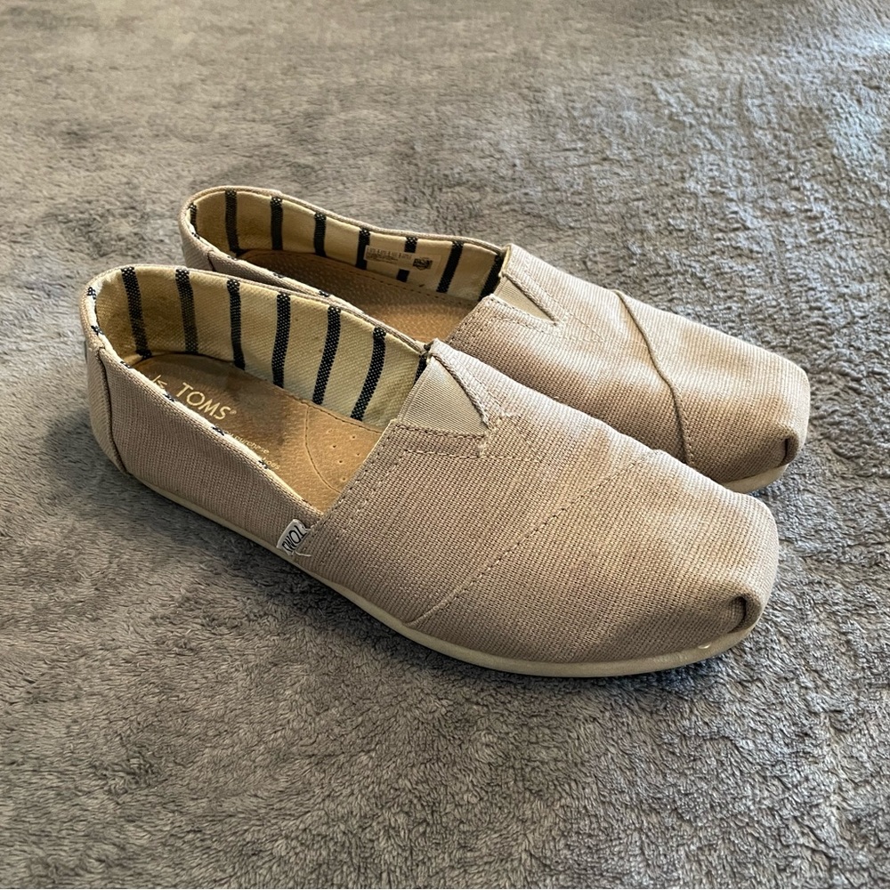 Toms Classic Gray Slip On Shoes